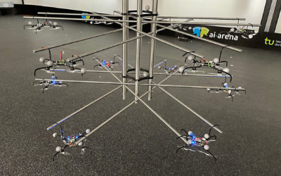 Neu entwickelte Drohnenladestation ermöglicht Dauerbetrieb eines Drohnenschwarms